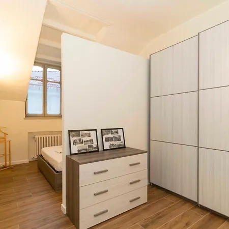 아파트 Porta Susa Comfy - W/ Balcony *