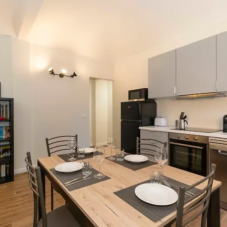 Porta Susa Comfy - W/ Balcony Apartment