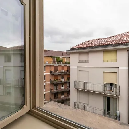 Porta Susa Comfy - W/ Balcony Turin