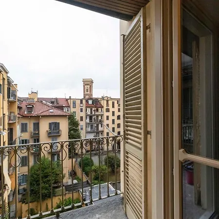 Porta Susa Comfy - W/ Balcony Apartment